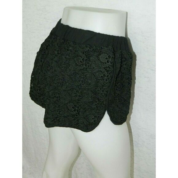 Pol Clothing Shorts Black Crochet Drawstring‎ - Picture 3 of 6